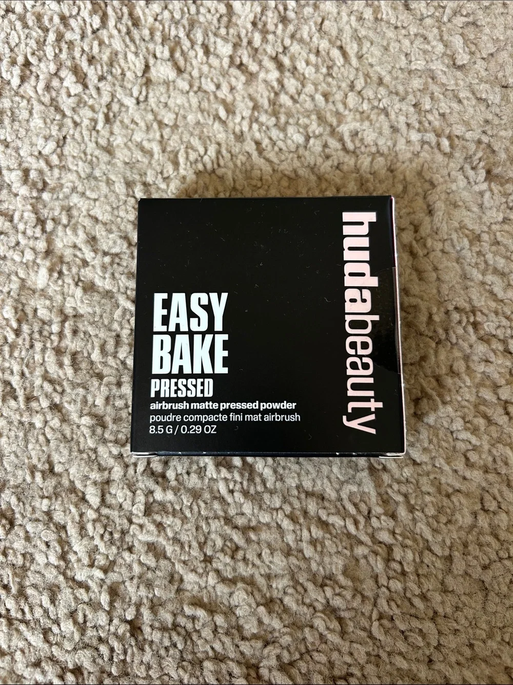 BNWT Huda Beauty Pressed Setting Powder - pound cake